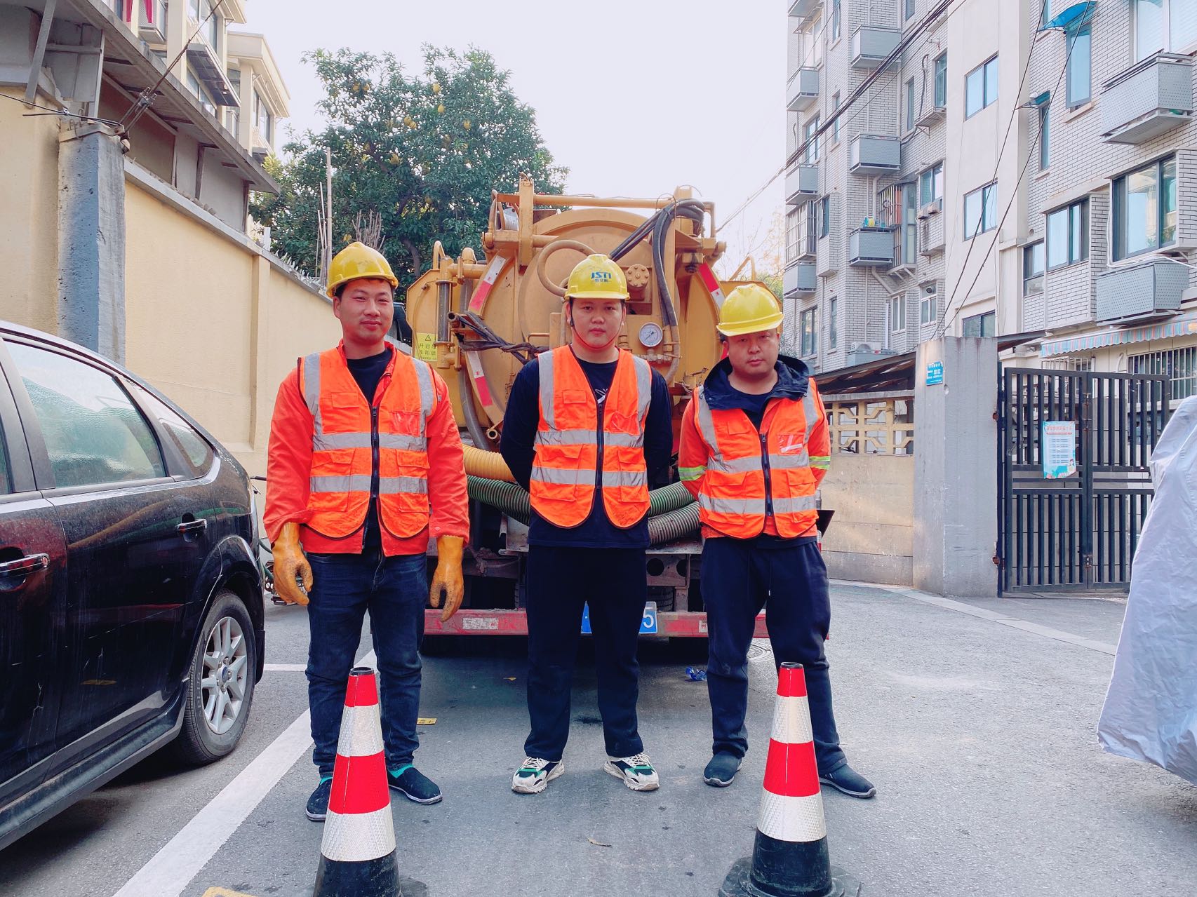 秦淮南京某小区管道清淤检测施工